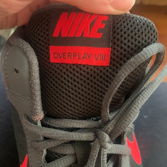 Nike Overplay VIII - Picture 4 of 5